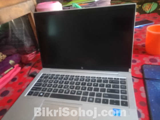 HP Elitebook 840 G8